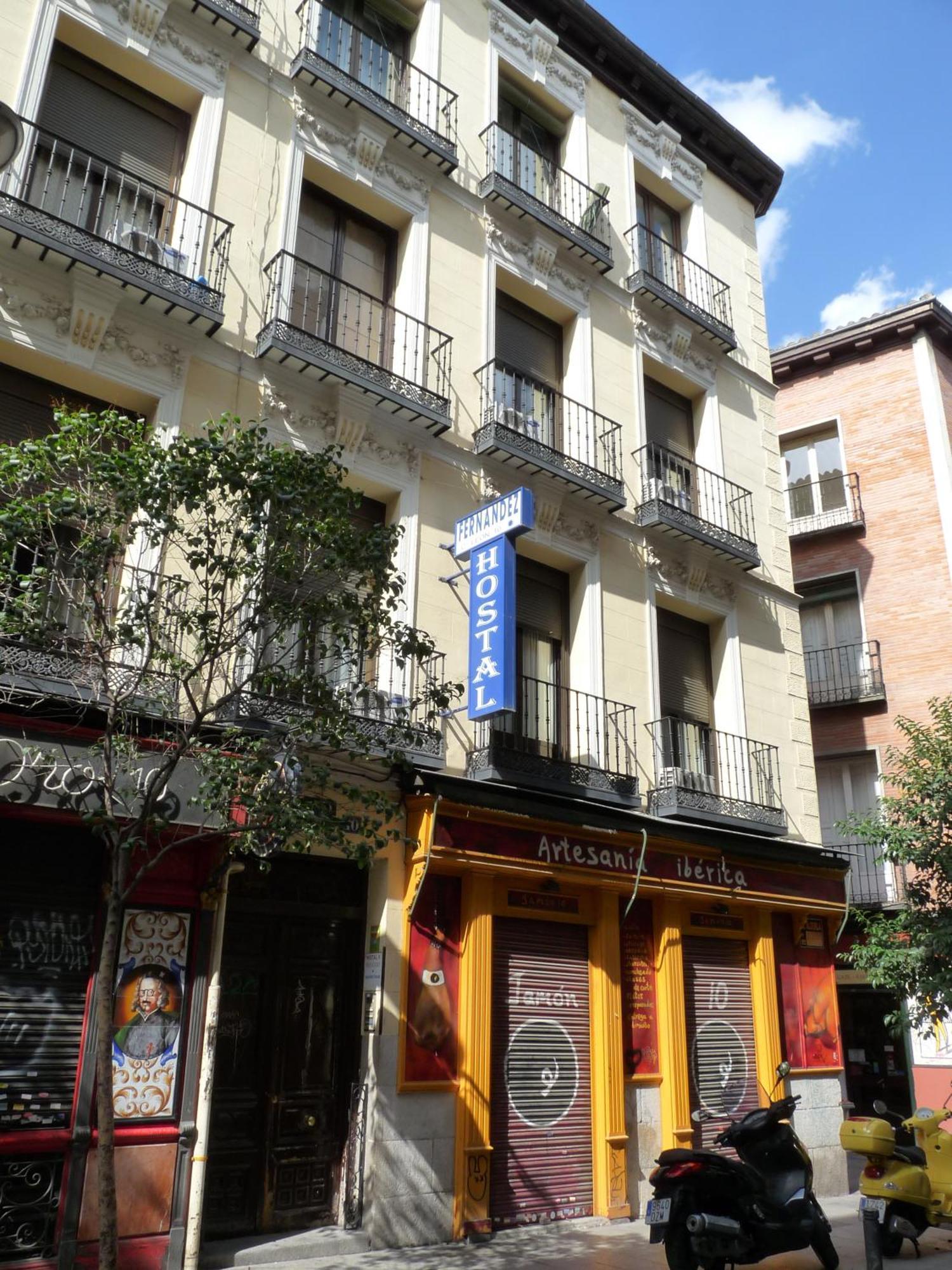 Hostal Fernandez Μαδρίτη Εξωτερικό φωτογραφία